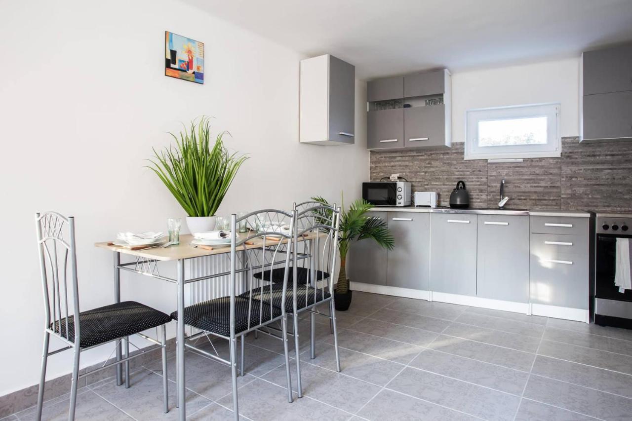 Csigaház Apartman Pécs Exterior foto